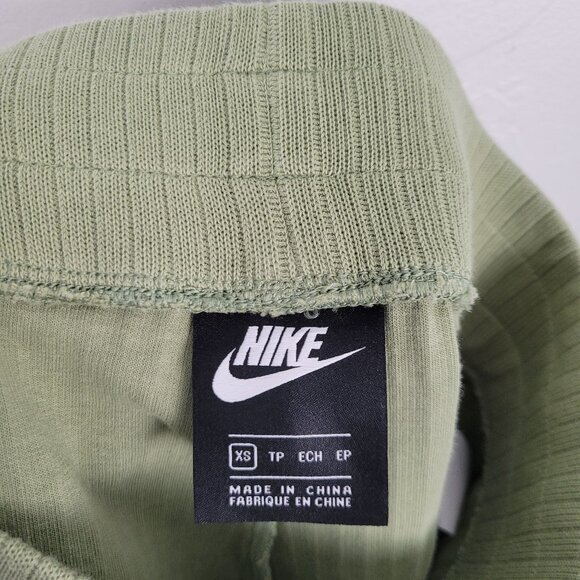 Nike Shorts Knit Cotton Slim Fit Ribbed DJ5359-386 Oil Green Size XS - Picture 11 of 11
